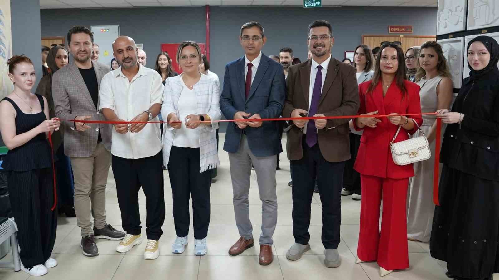 KBÜ’de Endüstriyel Tasarım Bölümü öğrencilerinden proje sergisi