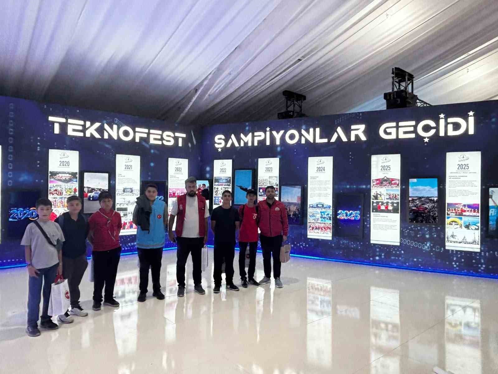 Çelikhanlı öğrenciler TEKNOFEST’te bilim ve teknolojiyle buluştu