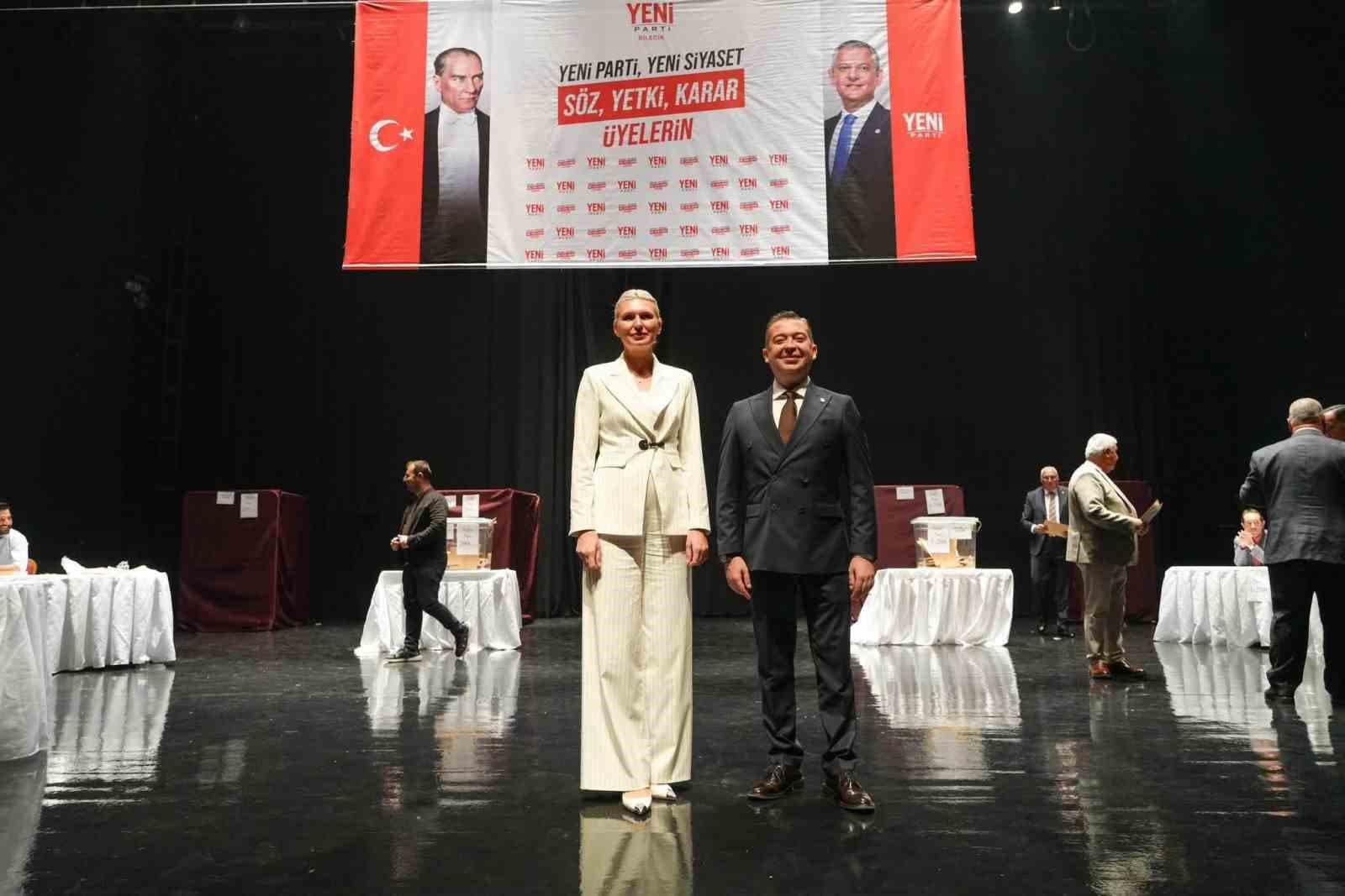 Bilecik Belediye Başkanı Melek Mızrak Subaşı, partisinin Merkez İlçe 1. Olağan Kongresi’ne katıldı