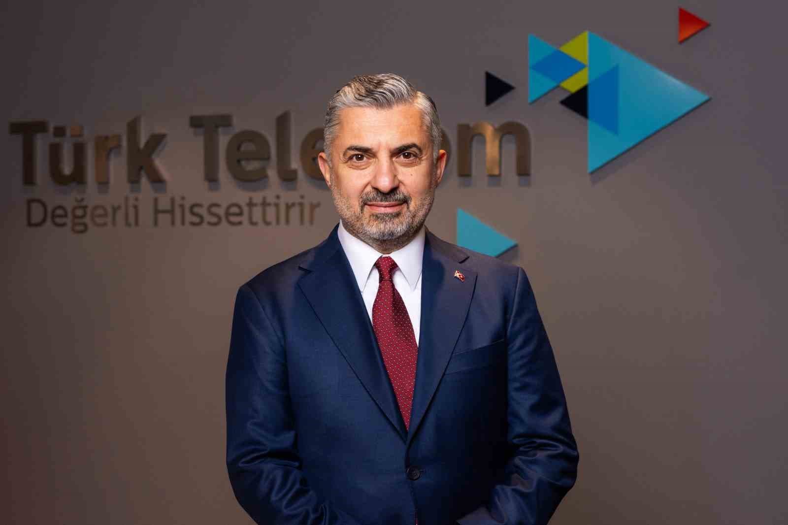 Türk Telekom, TahtApp ile az gören çocukların eğitimine desteğini sürdürüyor
