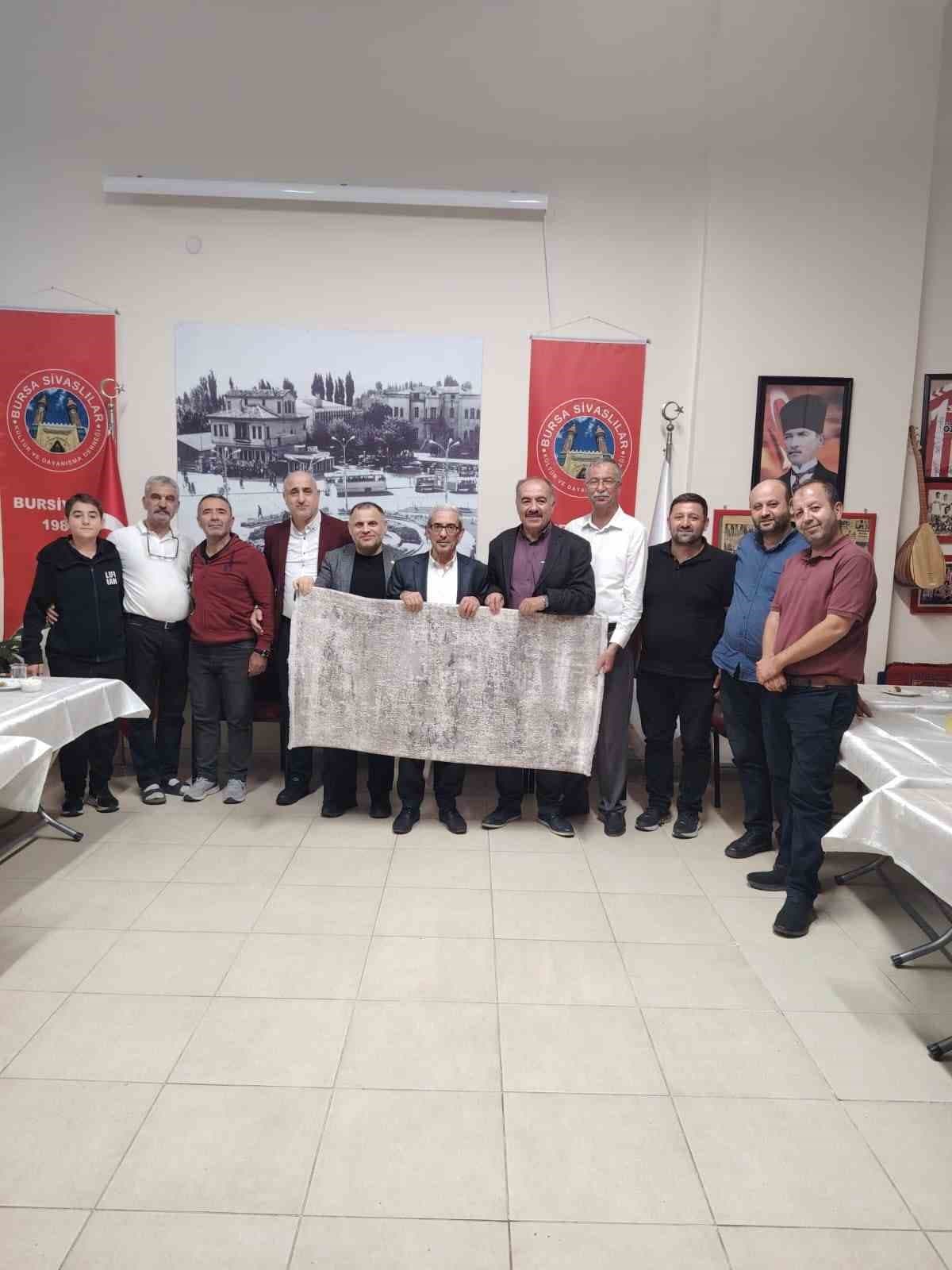 BURSİVDER'in Sivasî Sohbetler Programına Hayri Aydınlı Konuk Oldu