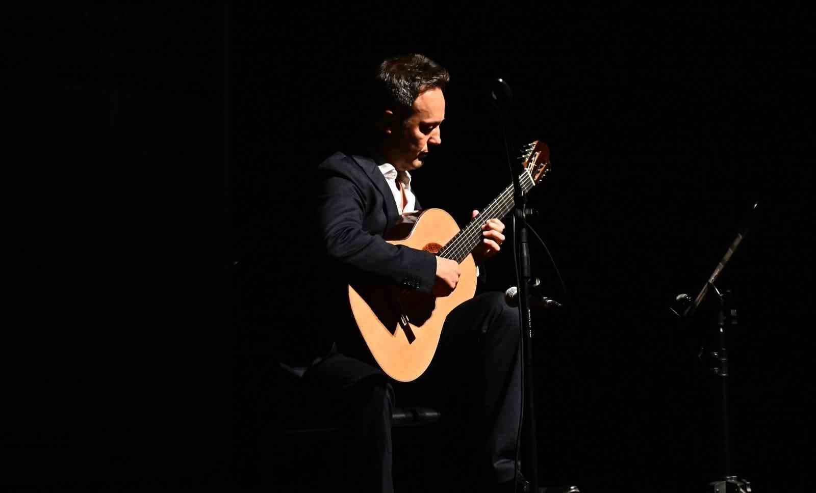 15. Uluslararası Antalya Gitar Festivali Kapanış Konseriyle Tamamlandı
