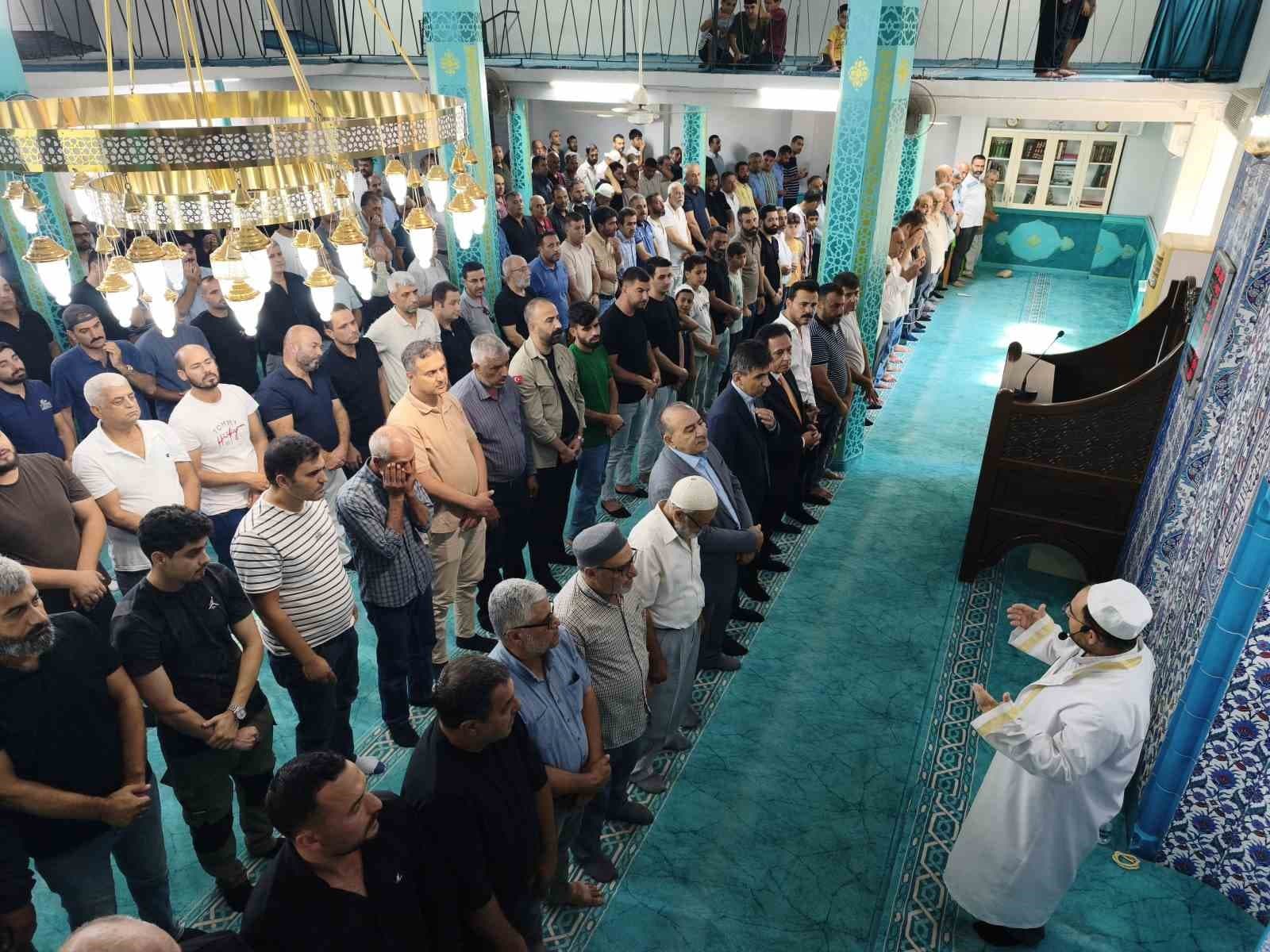 Esenyurt’ta servis şoförü silahla yaralamaya teşebbüs suçundan tutuklama talebiyle sevk edildi