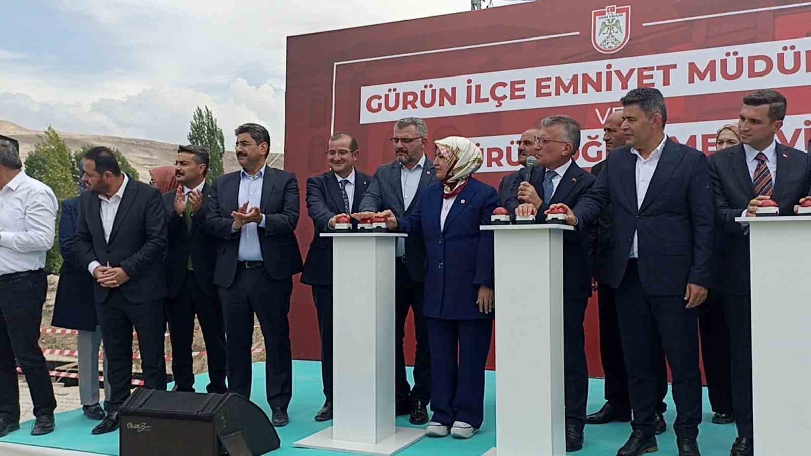 Gürün Emniyet Müdürlüğü ve öğretmenevi binalarının temeli törenle atıldı
