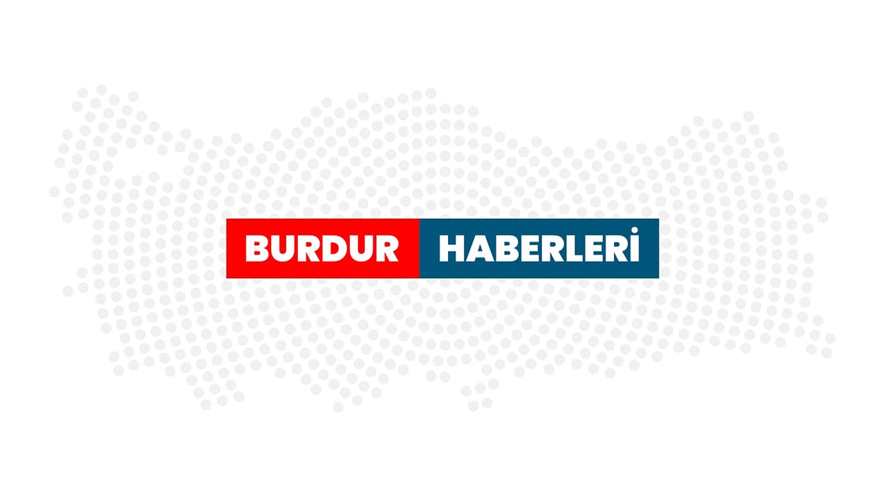 Burdur'da kara dimrit ve razaki üzümleri pekmeze dönüştürülüyor