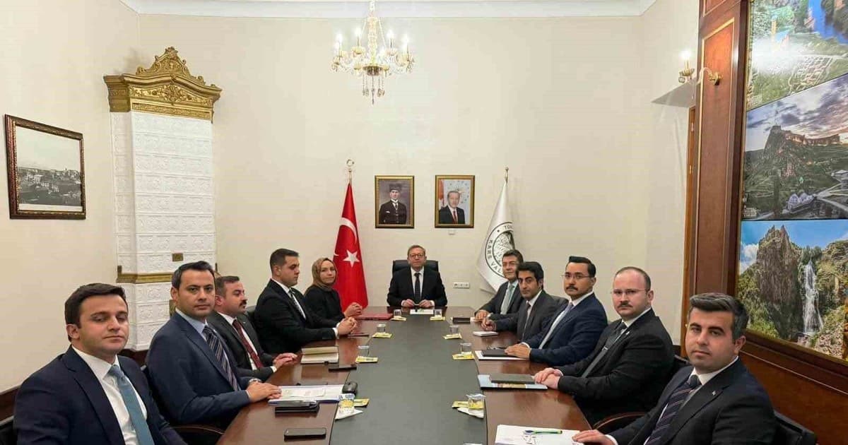Kars’ta mülki idare amirleri toplantısı yapıldı