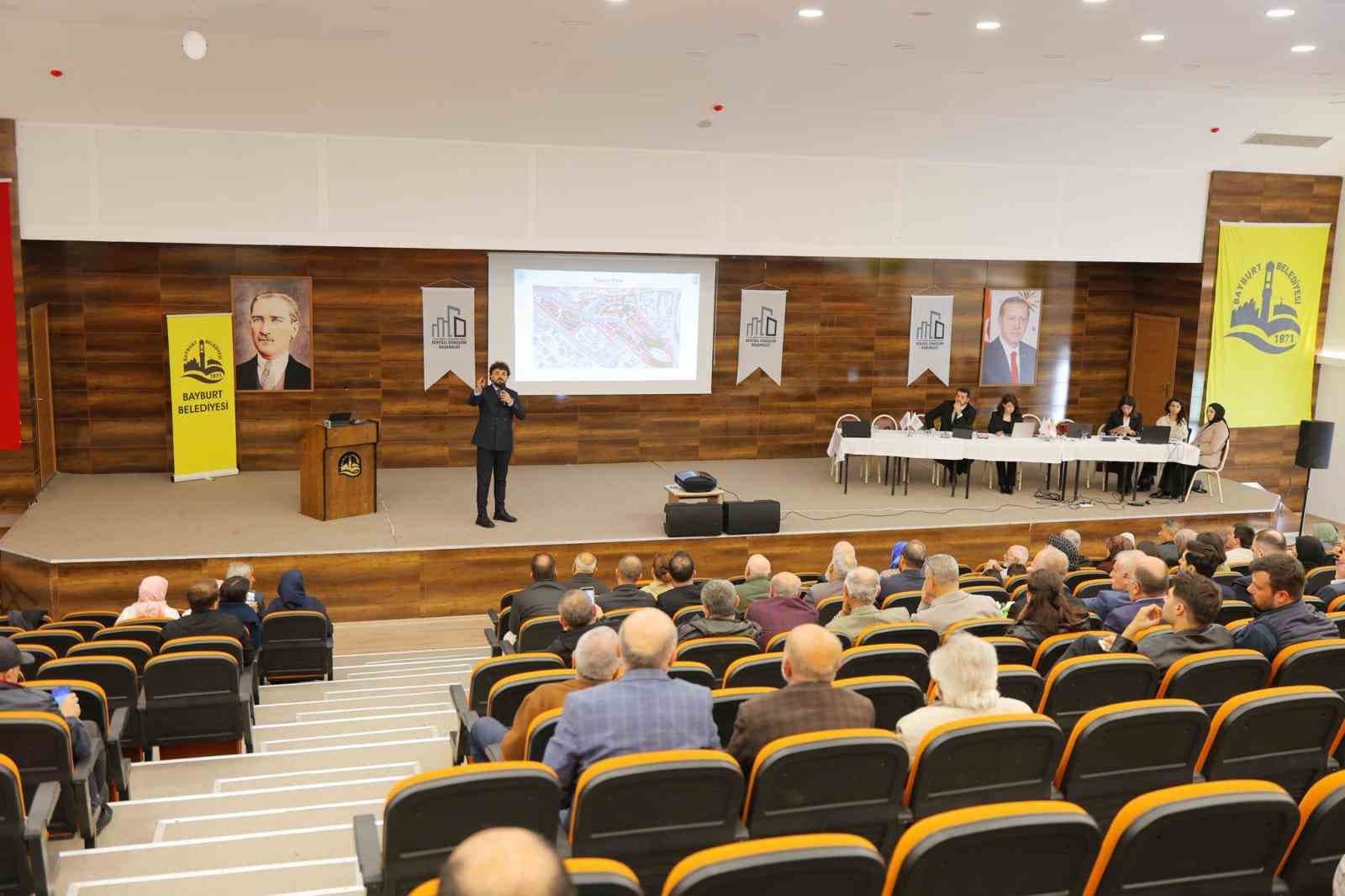 Tuzcuzade Mahallesi'ndeki Kentsel Dönüşümde Son Durum Hak Sahipleriyle Paylaşıldı