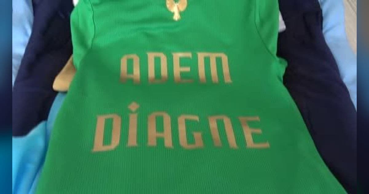 Diyarbakırlı Amedspor Taraftarından Büyük Vefa: Yeni Doğan Bebeğine 'Mbaye Diagne' Adını Verdi