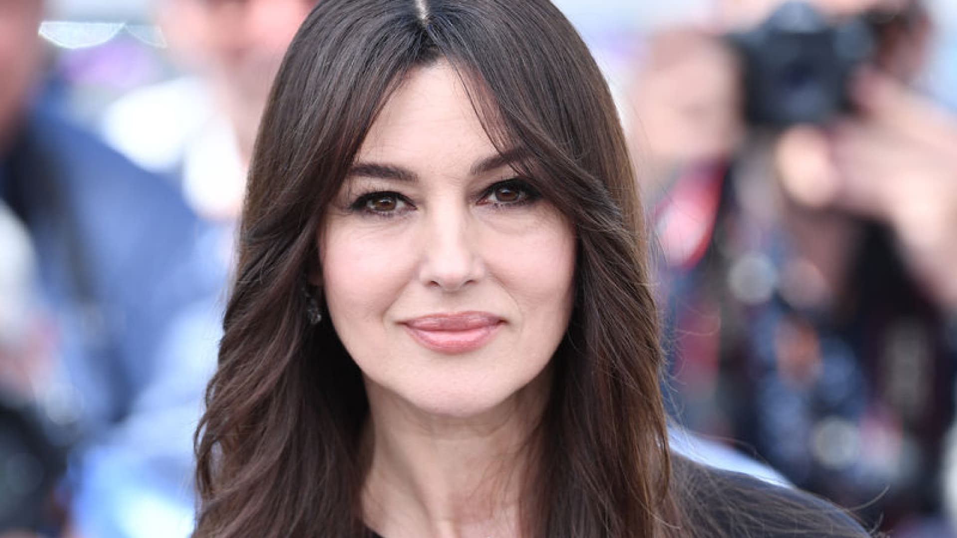 Monica Bellucci'den Yaşlanma Sanatı ve Beslenme Sırları: 'Katı Diyetlere Karşıyım'