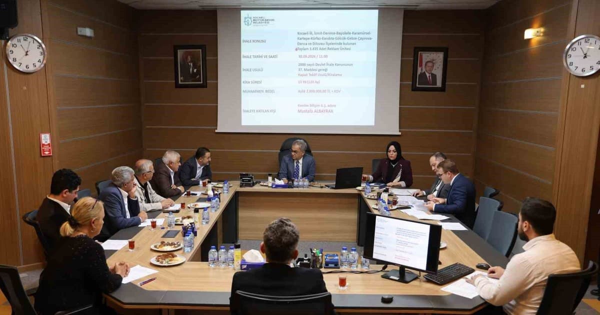 Kocaeli'de Kural Tanımayan Toplu Taşıma Şoförüne Vekil Engel: Aracı Trafikten Men Edildi