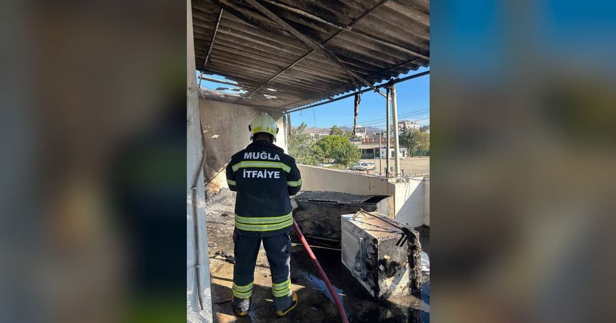 Bodrum'da Buzdolabından Çıkan Alevler Müstakil Evi Tehdit Etti