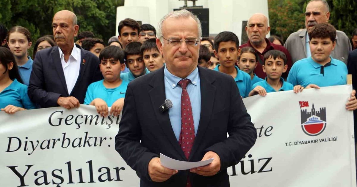 Diyarbakır'da Büyükler İçin Anlamlı Farkındalık Yürüyüşü