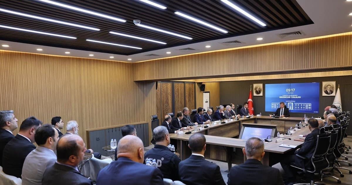 Erzincan’da Kurumlar Arası Koordinasyon İçin Birim Amirleri Toplantısı Yapıldı