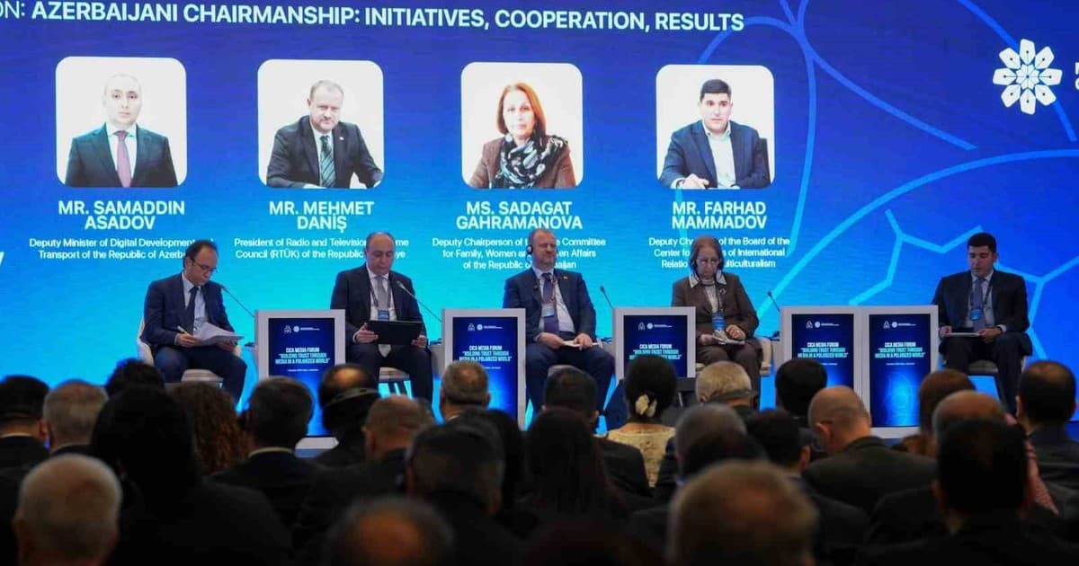 RTÜK Başkanı Mehmet Daniş Bakü'de 'Dijital Vatan' Vizyonunu Anlattı