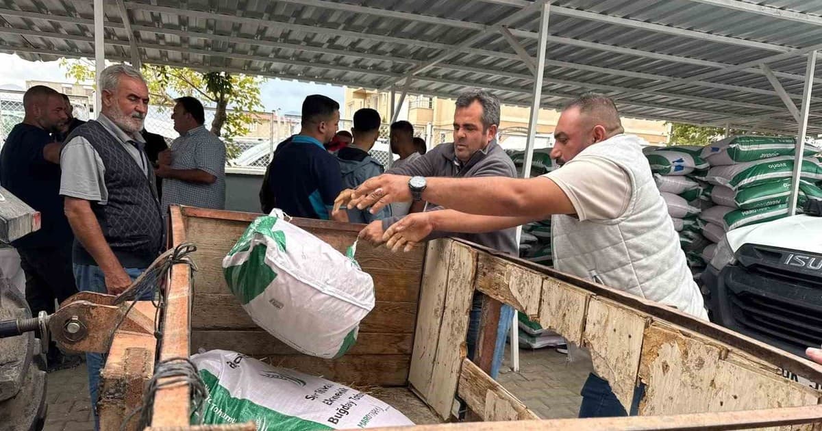Iğdır'da 160 Çiftçiye 40 Ton Sertifikalı Buğday Tohumu Dağıtıldı
