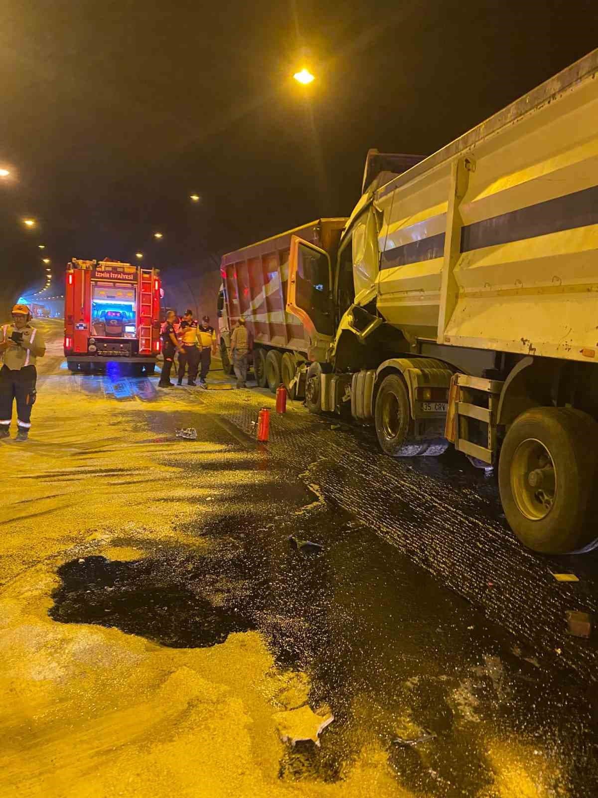 Selatin Tüneli'nde Tır Kazası: 1 Kişi Yaralandı