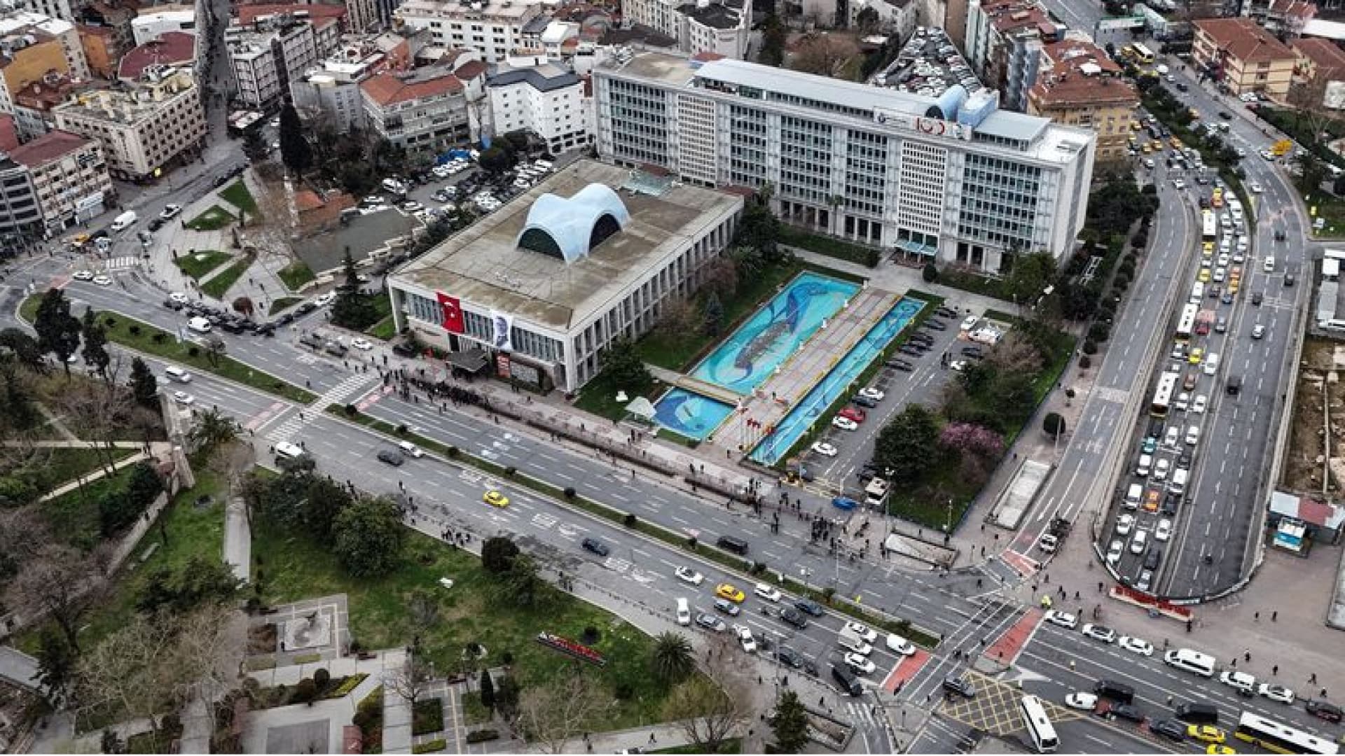 İBB Davasında Dört Sanık Hakkında Tahliye Kararı Verildi