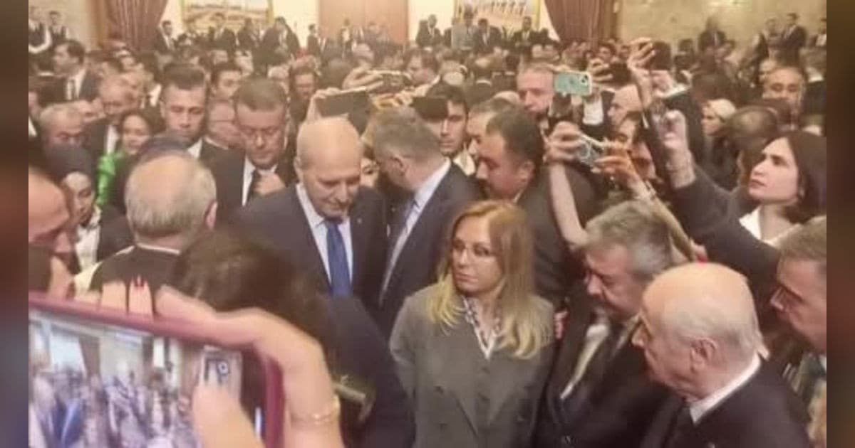 MHP Lideri Bahçeli Resepsiyonda Önemli İsimlerle Bir Araya Geldi