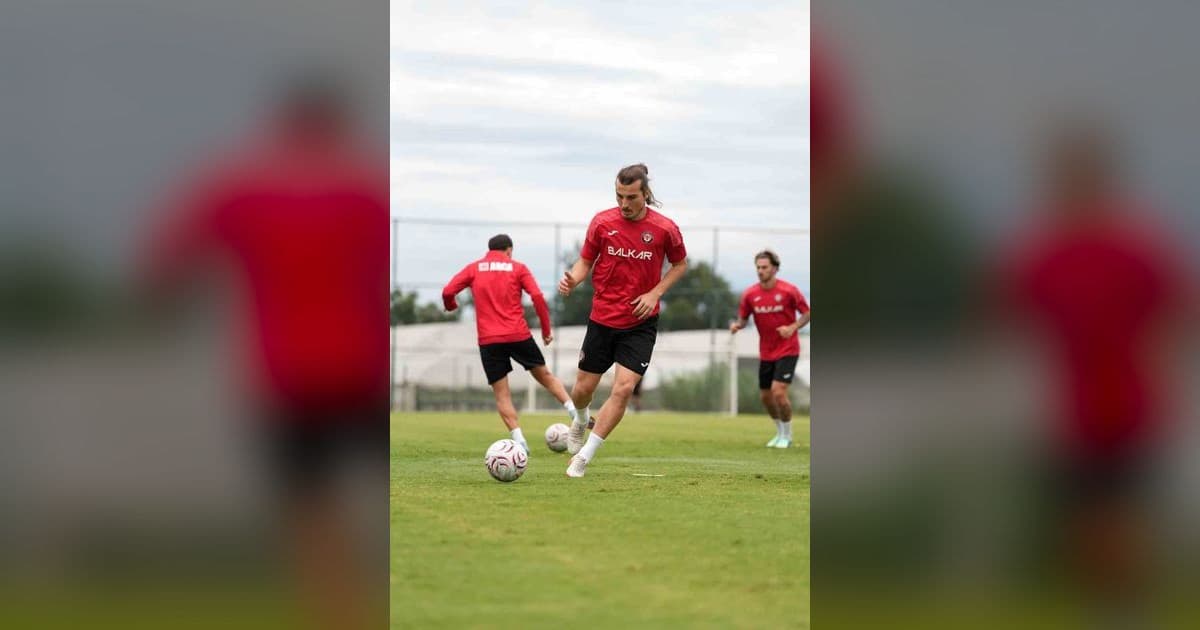 Çorum FK Antalya Kampında Hazırlıklarını Taktik Çalışmalarıyla Sürdürüyor