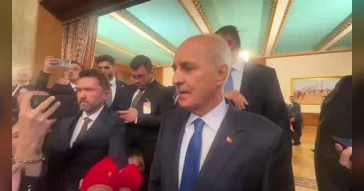 Meclis Başkanı Kurtulmuş'tan YENİ Parti'nin Genel Kurul'daki Eylemine Tepki: 'Demokratik Nezakete Uymuyor'