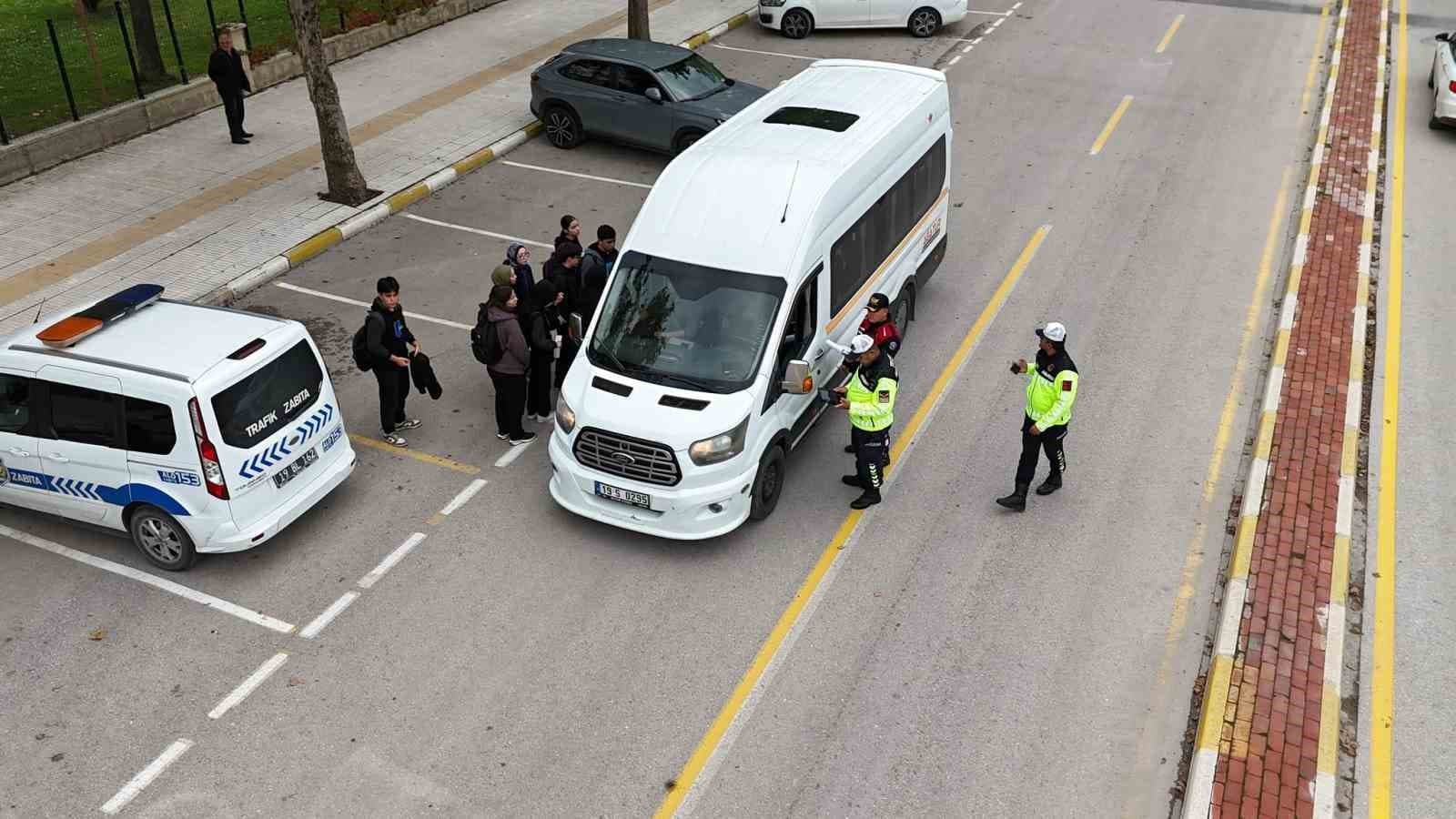Çorum'da Okul Servislerine Havadan Dronlu Denetim