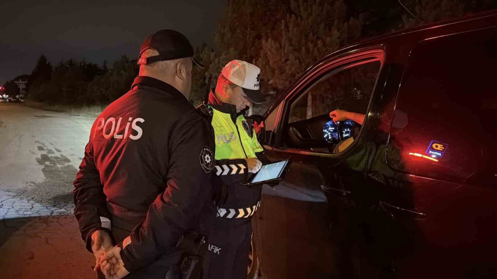 Bolu'da Eylül Ayı Trafik Bilançosu: Binlerce Sürücüye Cezai İşlem Yapıldı