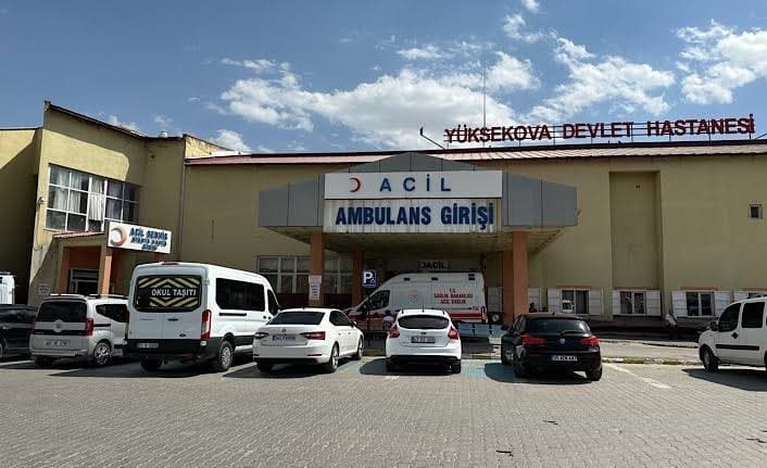 Yüksekova Devlet Hastanesi Kadrosunu Yeni Uzman Hekimlerle Güçlendirdi