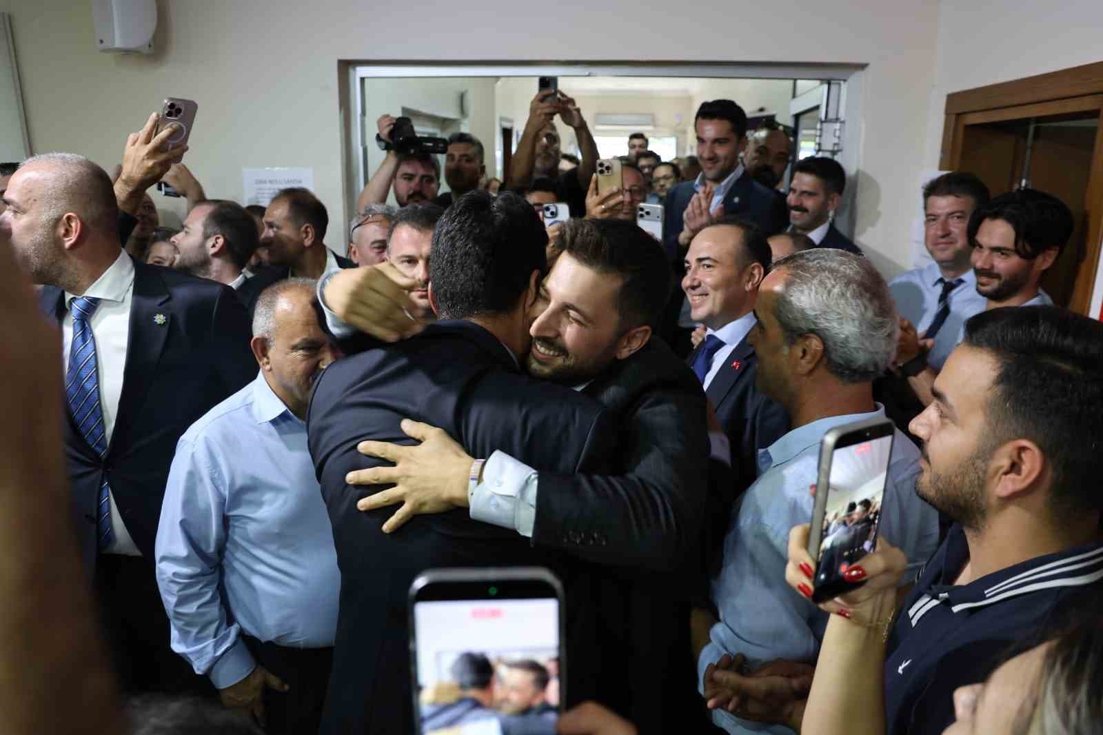 Aydın Sanayi Odası’nda Maraş ve ekibi güven tazeledi