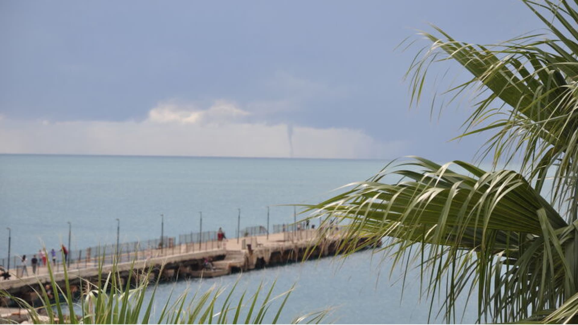 Mersin'de denizde hortum