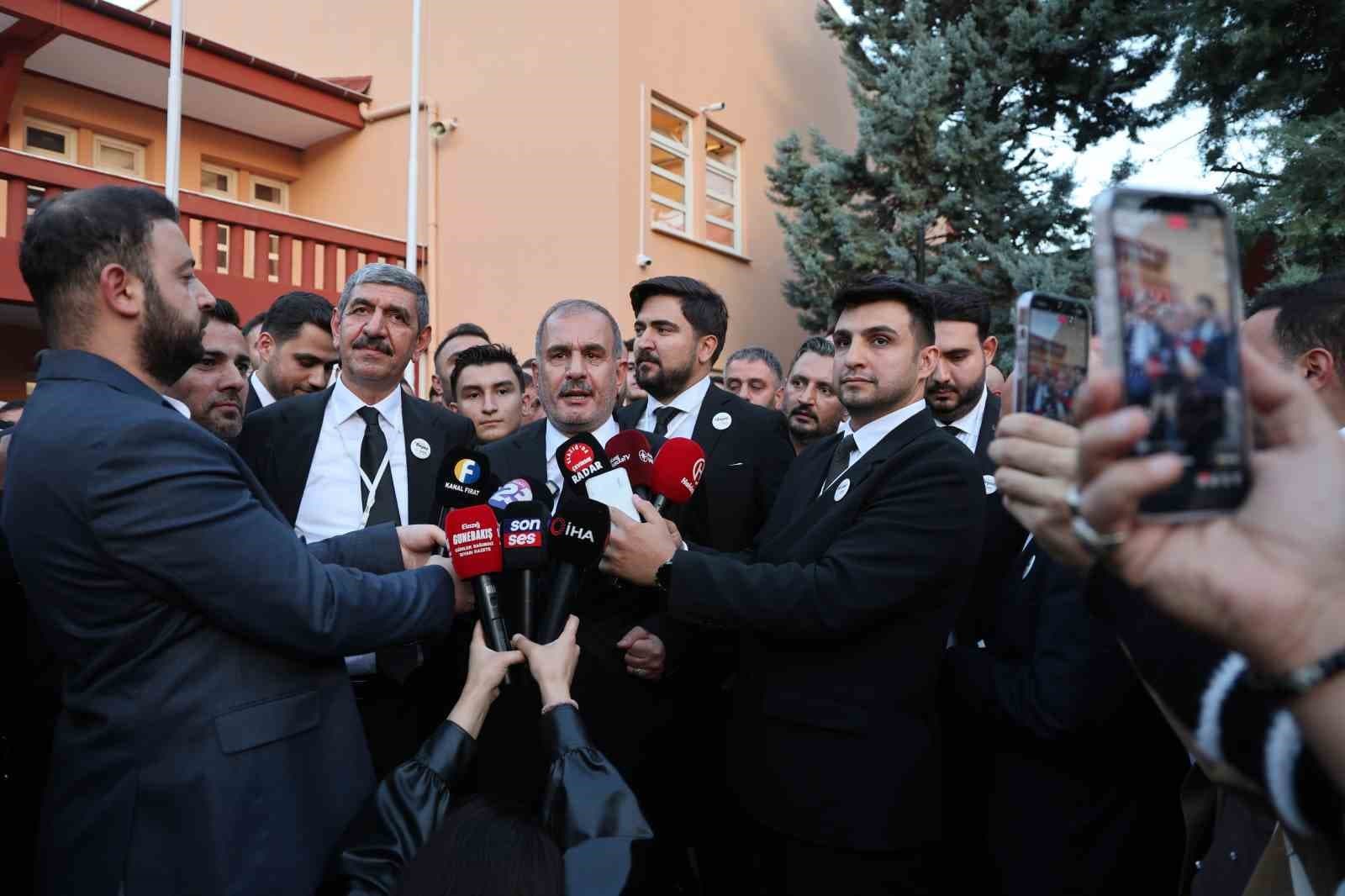 Elazığ TSO seçimlerinde İdris Alan yeniden başkan seçildi