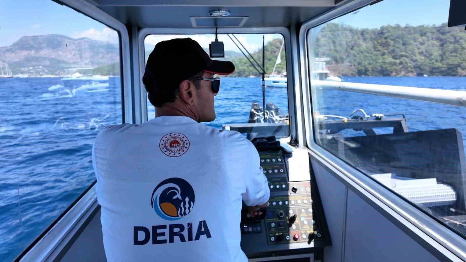 Bakan Kurum: "Sıfır Atık Mavi ile denizlerimiz mis gibi olacak"