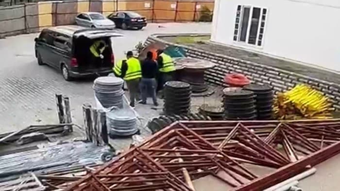 Tuzla’da şantiyeden 1 milyon 397 bin TL değerinde kablo çalan 3 şüpheli yakalandı