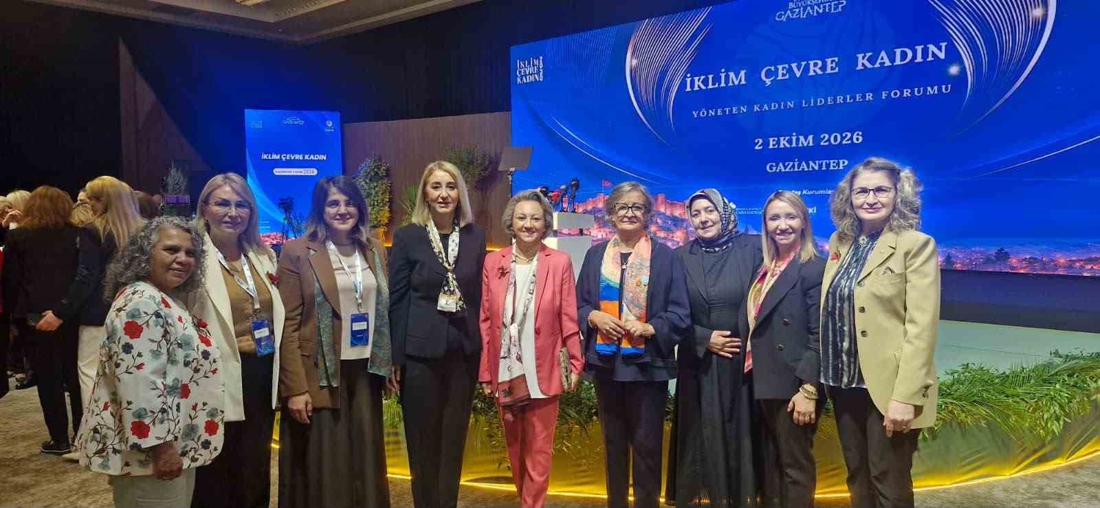 Başkan Tekin, Gaziantep’te kadın liderlerle bir araya geldi
