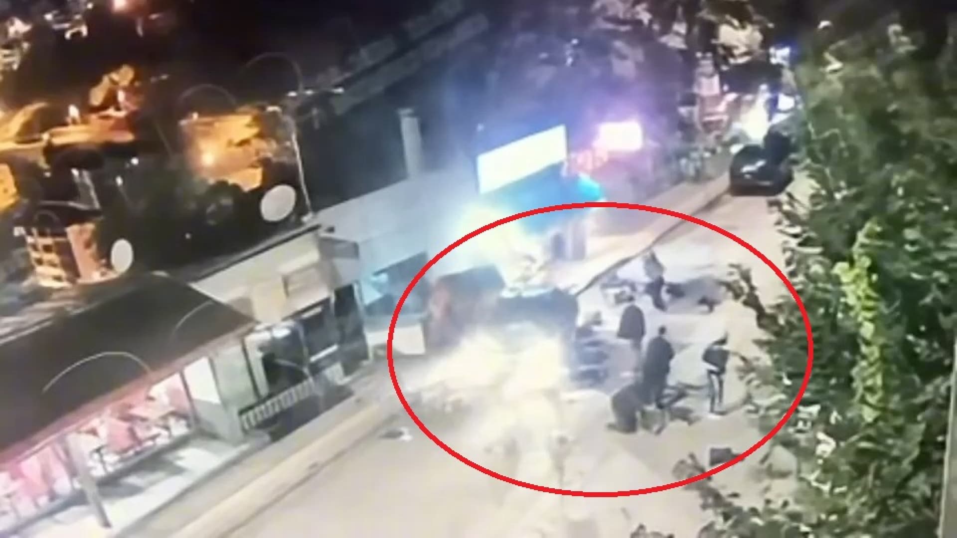 İnanılmaz görüntü! Kontrolü kaybetti, faciaya yol açtı!