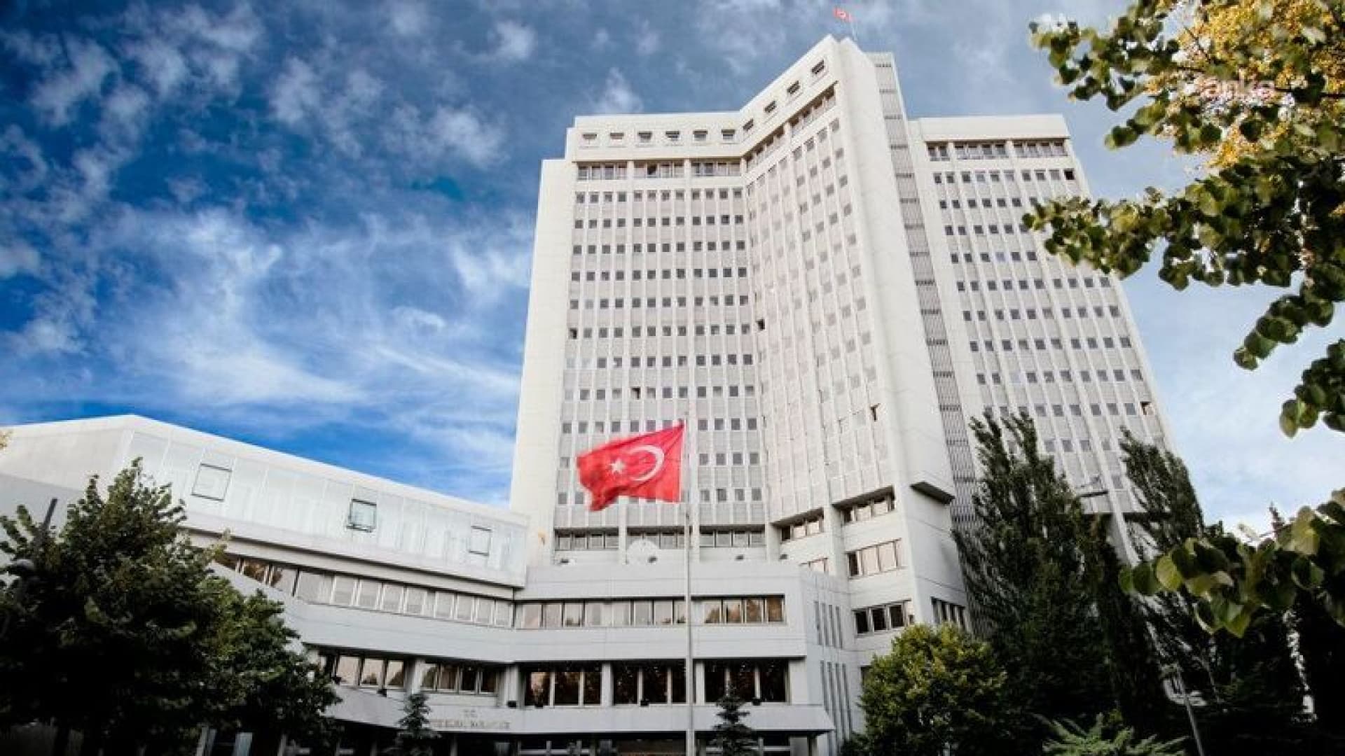 Dışişleri'nden İsrail'e: En güçlü şekilde kınıyoruz
