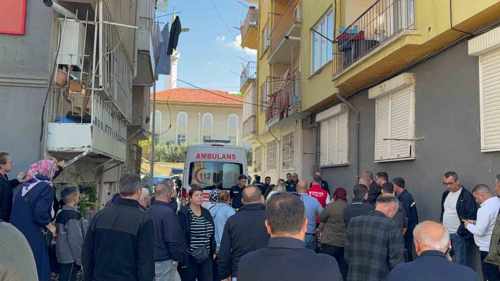 Gemlik’te yaşlı çift evlerinde ölü bulundu