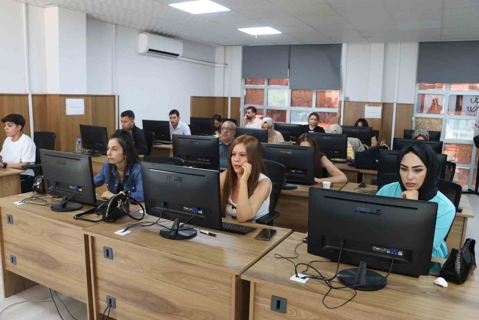 Sultanhisar’da bilgisayar operatörlüğü kursu açılıyor