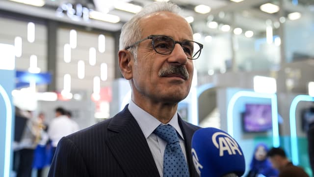 Türksat 7A uydusunun üretim süreci için geri sayım