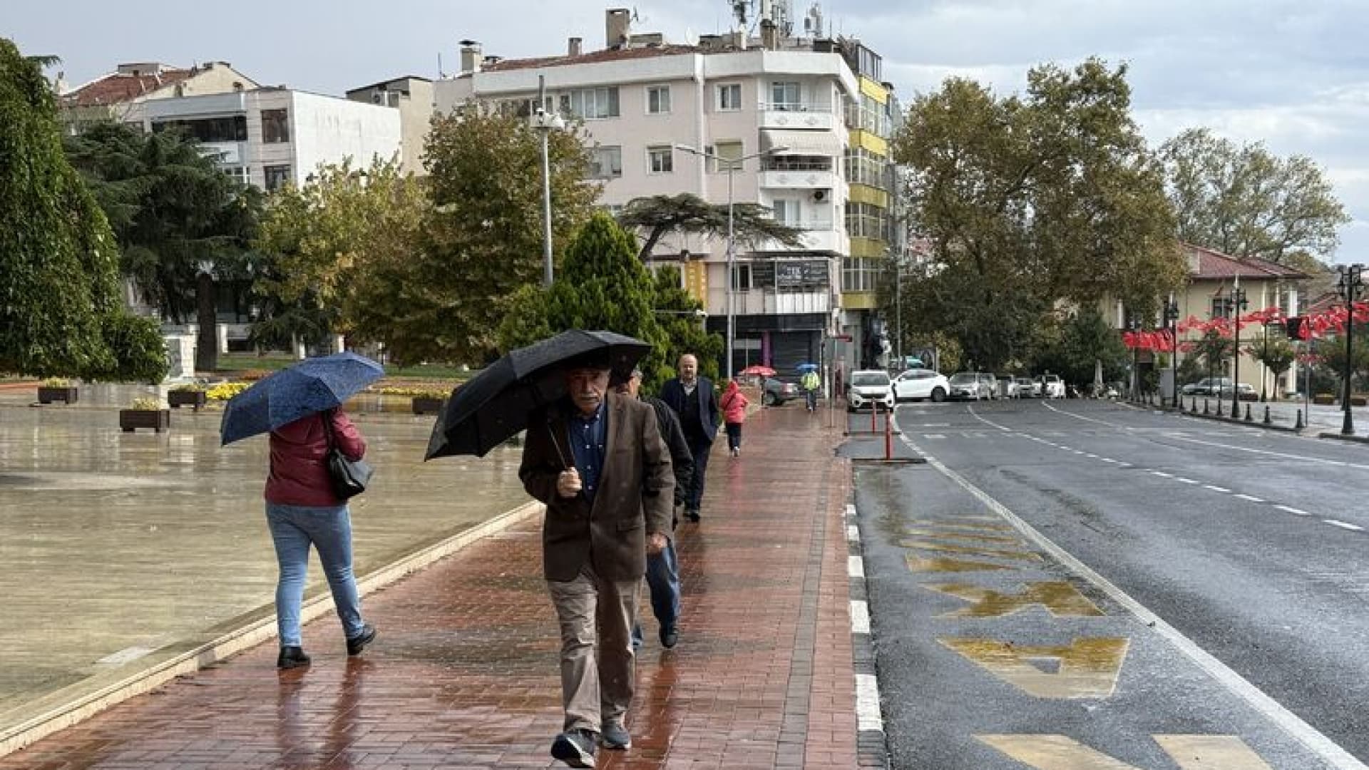 17 il için kuvvetli sağanak uyarısı