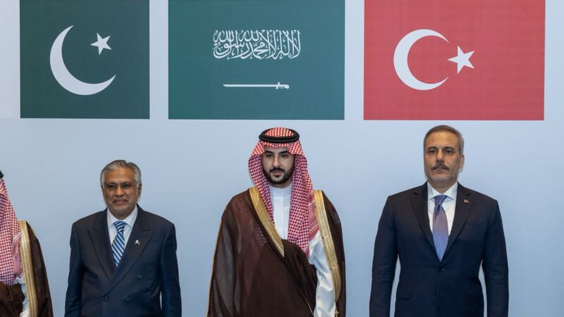 Bakanlar Fidan ve Güler Riyad’da