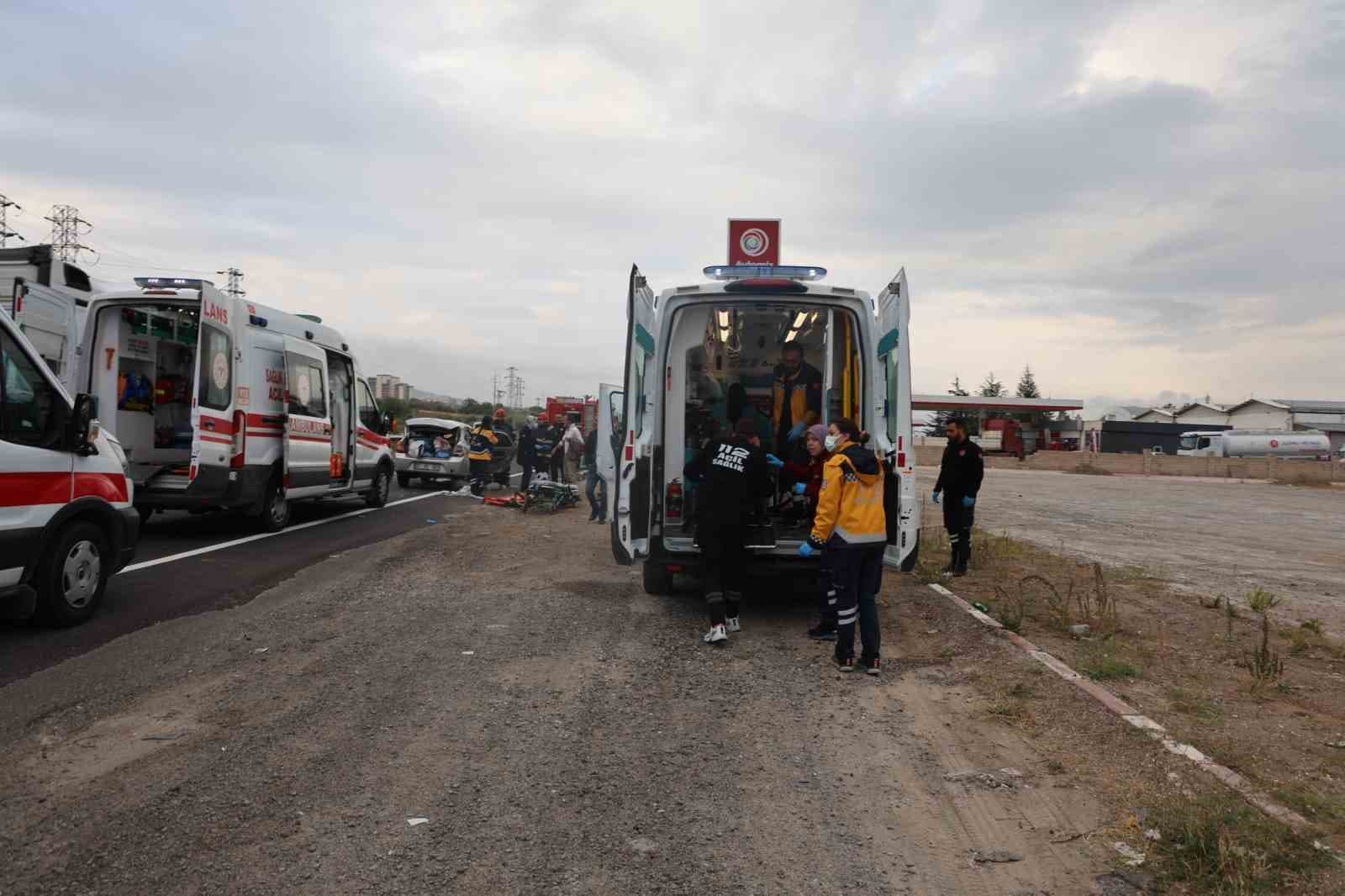 Nevşehir’de otomobiller çarpıştı: 7 yaralı